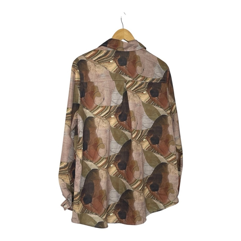 Pretty little Things Women's Camouflage Button-Up Shirt 10 - Picture 4 of 5